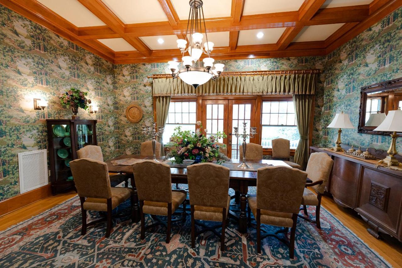 Captain Henderson House Hotel Arkadelphia Kültér fotó