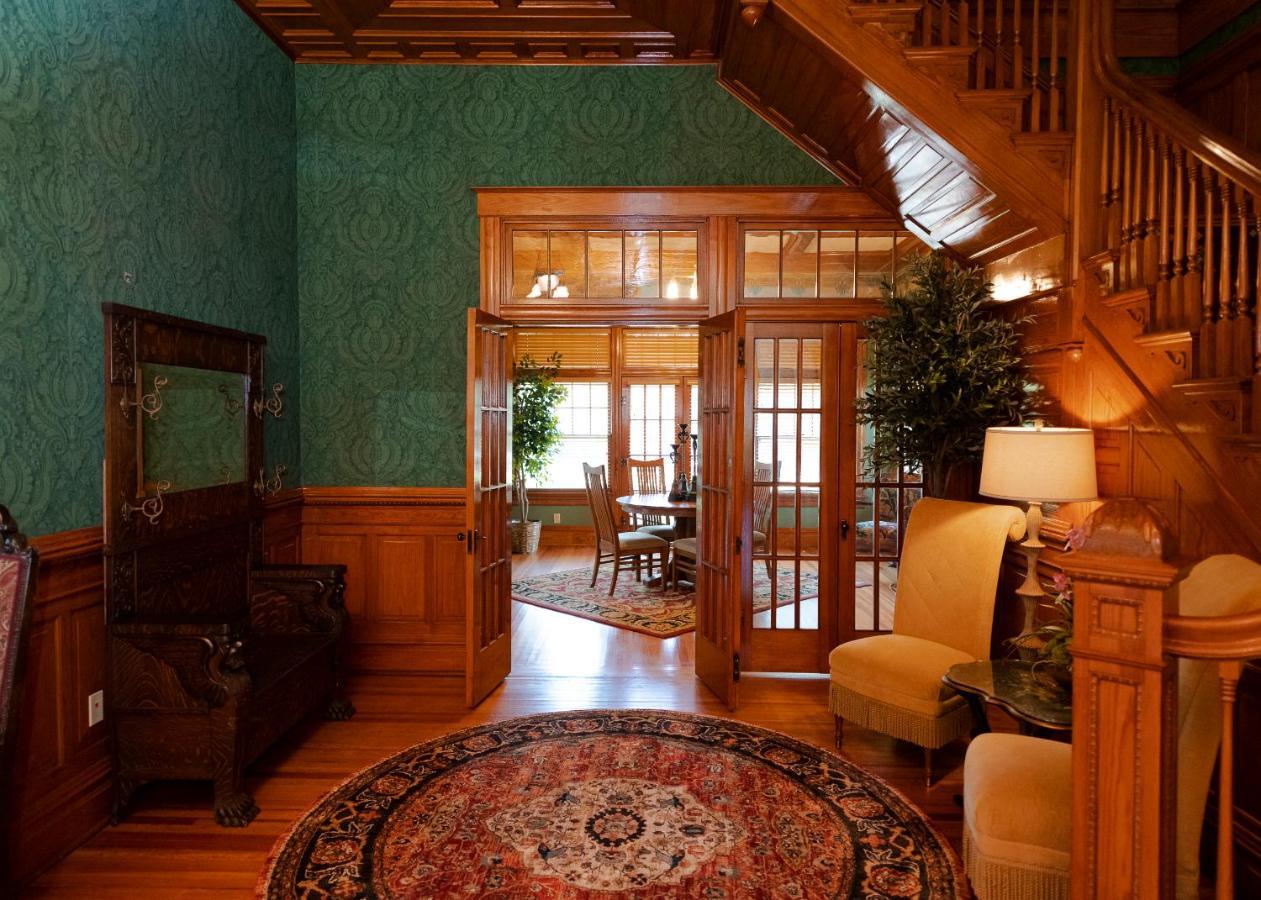 Captain Henderson House Hotel Arkadelphia Kültér fotó