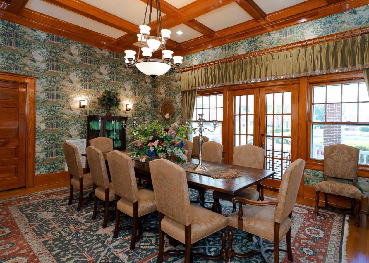 Captain Henderson House Hotel Arkadelphia Kültér fotó