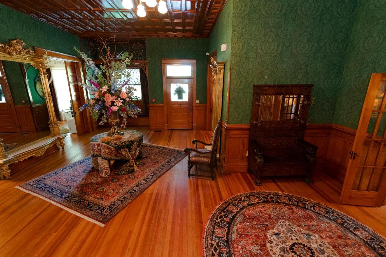 Captain Henderson House Hotel Arkadelphia Kültér fotó